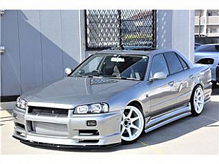 Nissan SKYLINE 