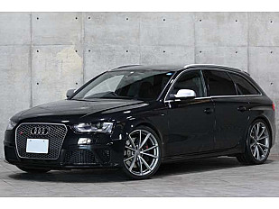 Audi RS4 