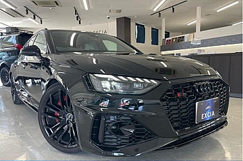 Audi RS4 