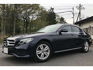 Mercedes E-CLASS 