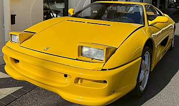 FERRARI F355 
