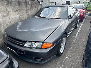 Nissan SKYLINE 