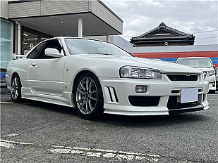 Nissan SKYLINE 
