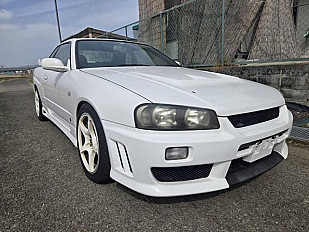 Nissan SKYLINE 