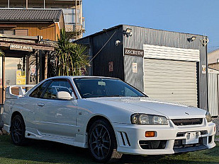 Nissan SKYLINE 