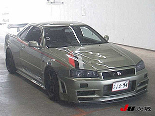 NISSAN SKYLINE 