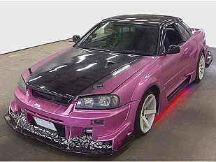 NISSAN SKYLINE 