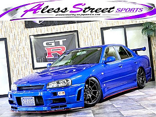 NISSAN SKYLINE 