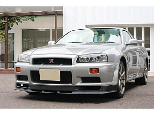 NISSAN SKYLINE 