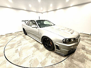 NISSAN SKYLINE 